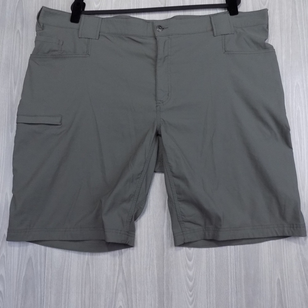 Duluth Trading Co Dry on the Fly Shorts Mens 46 Gunmetal 11" Inseam EUC 91301